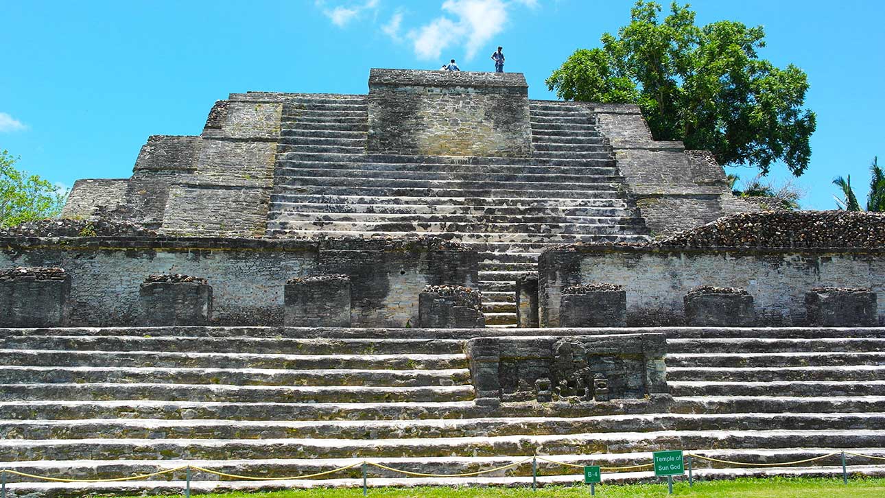 Discovering the Elite of Altun Ha: Exploring the Majestic Temple of the Sun God in Belize Discovering the Elite of Altun Ha: Exploring the Majestic Temple of the Sun God in Belize